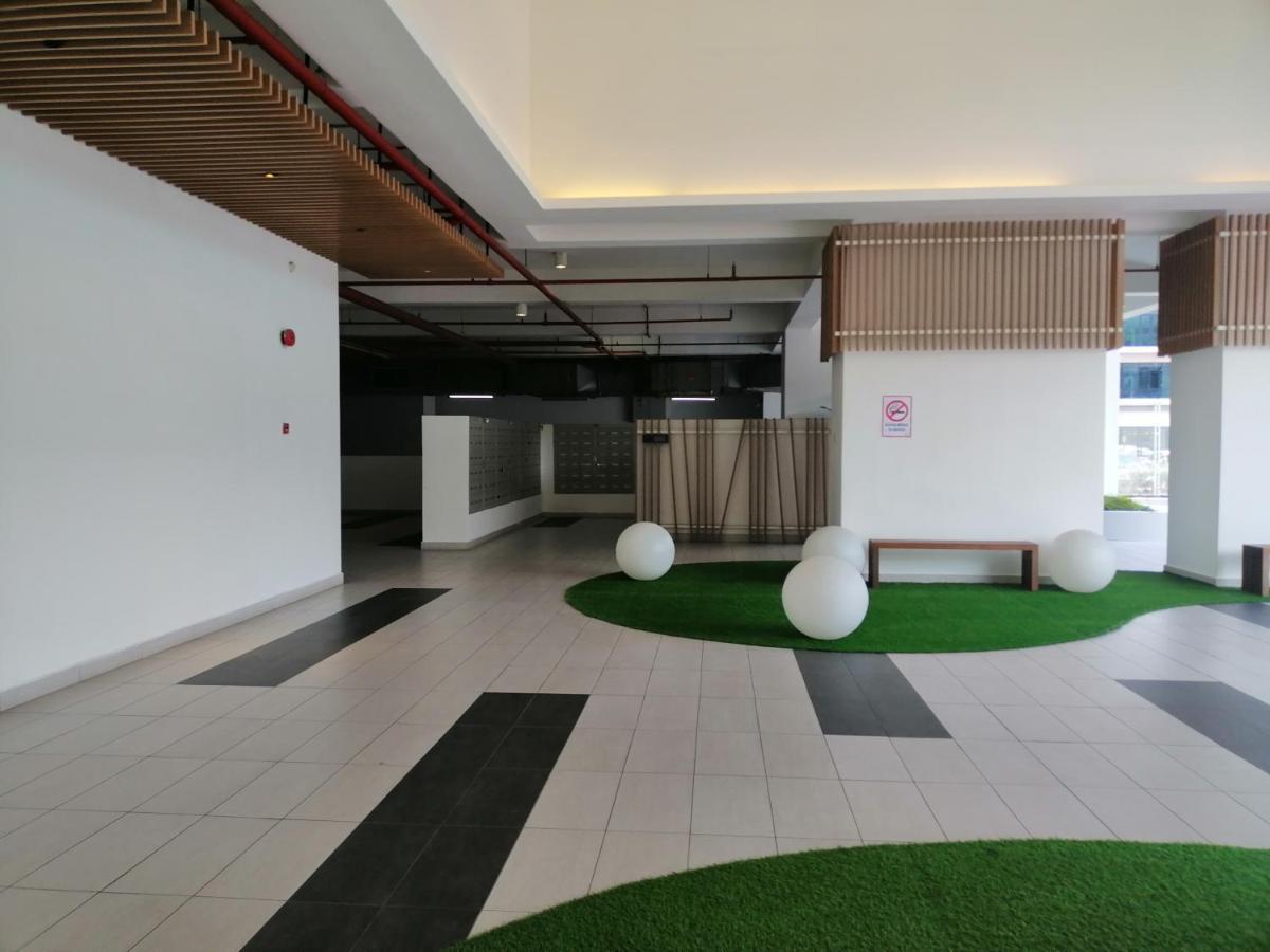 Conezion Residence Putrajaya Nearby Ioi City Mall 外观 照片